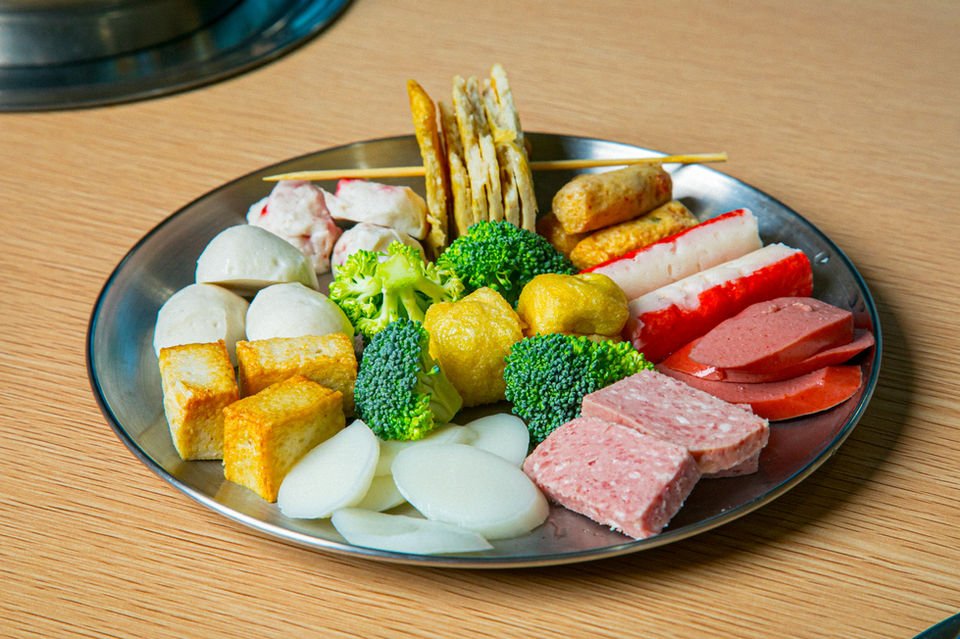 Hello Shabu interior